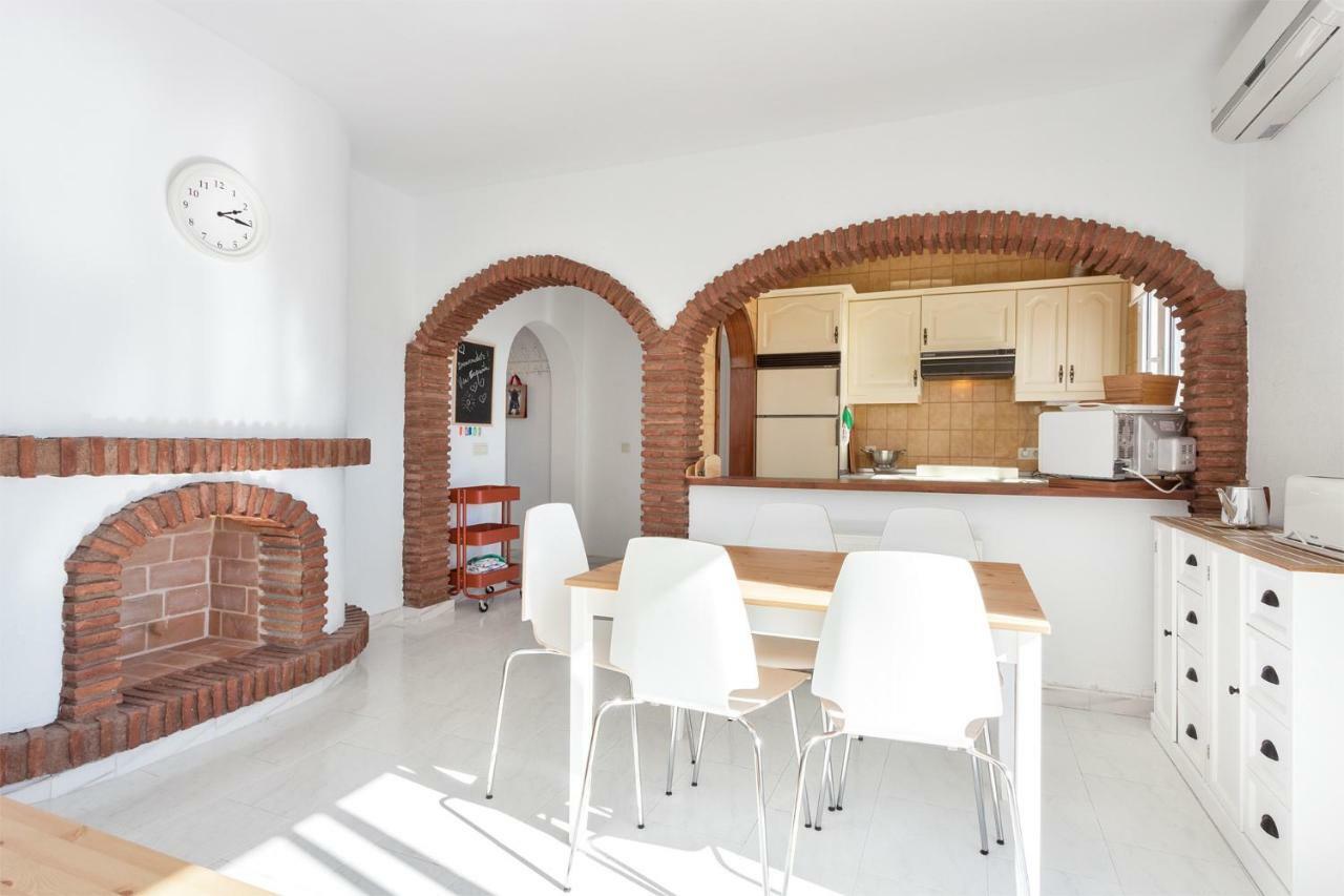 Mi Jardin Apartment เบนัลมาเดนา ภายนอก รูปภาพ